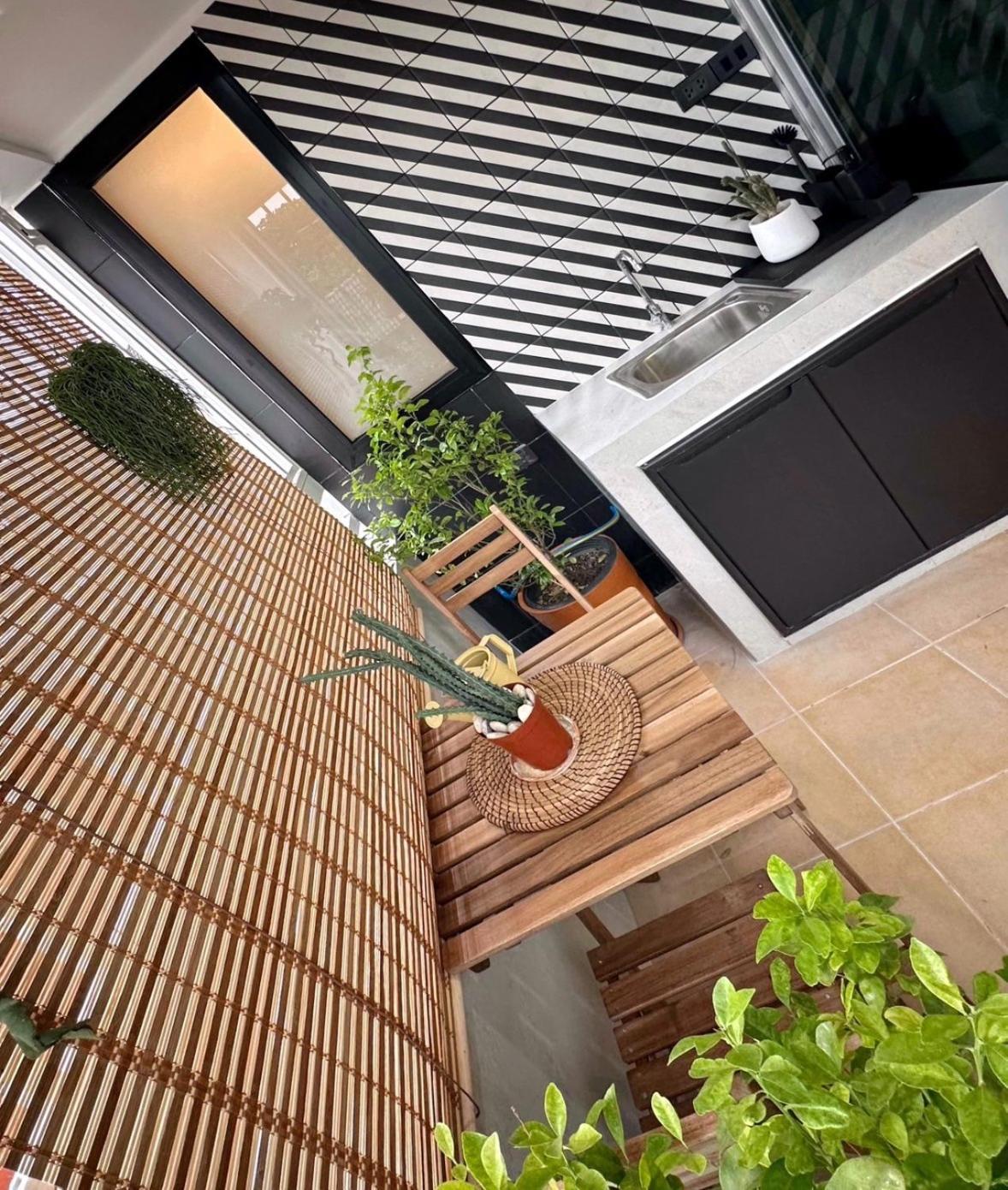 Udms On Nut 10 - Bangkok'S Charm 40 Sqm Hotel Exterior photo